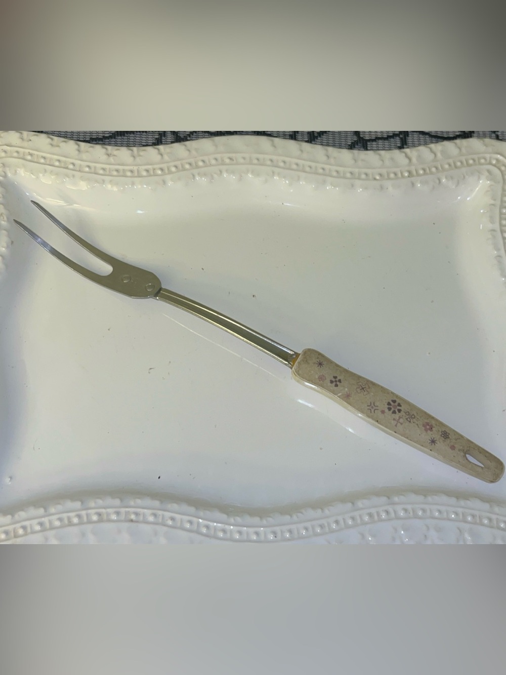 Ekco Stainless Steel Serving Fork Floral Pattern Plastic Handle